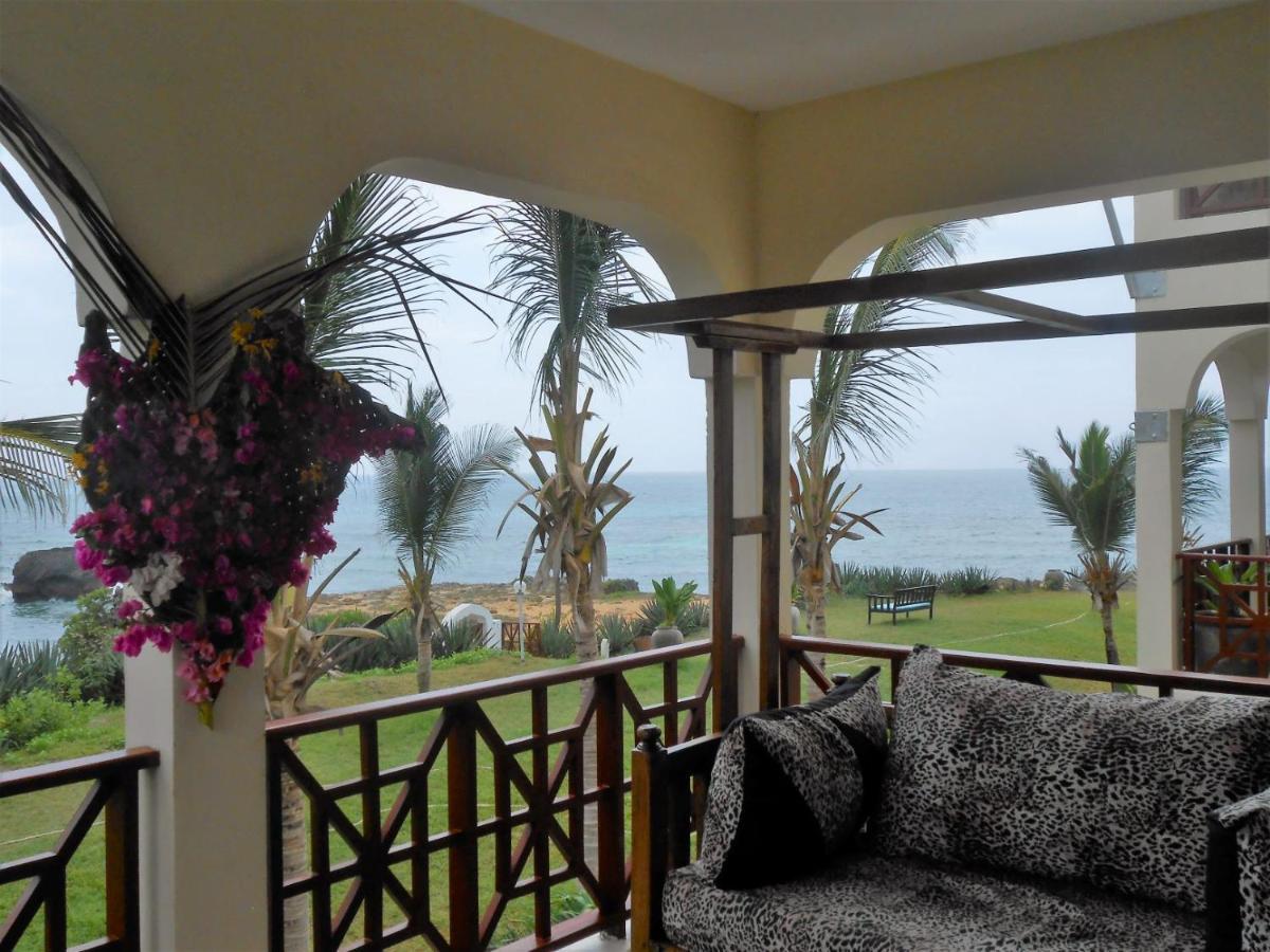 Appartement Blue Bay Cove, Penthouse 4 à Watamu Extérieur photo